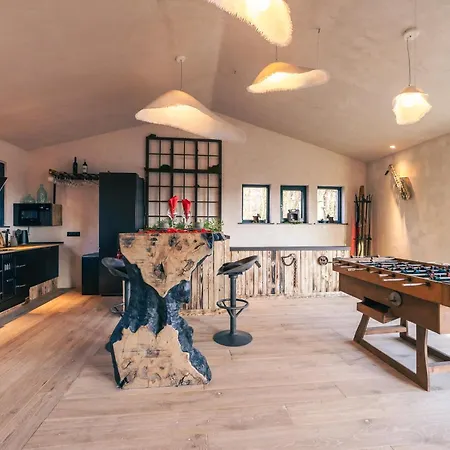 Unique W/ Amazing View&private Wellness *