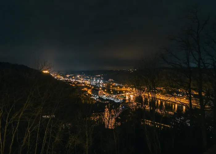 Unique W/ Amazing View&private Wellness * Dinant