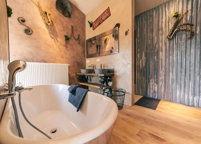 Villa Unique W/ Amazing View&private Wellness