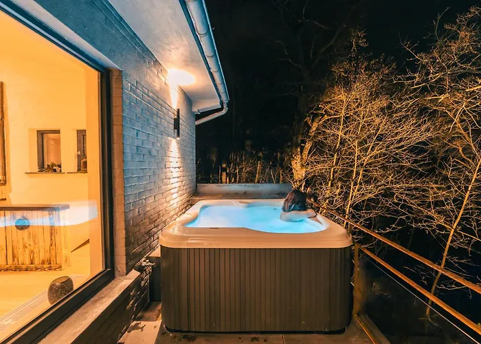 Villa Unique W/ Amazing View&private Wellness